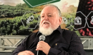 Luiz Carlos Molion - Climatologista
