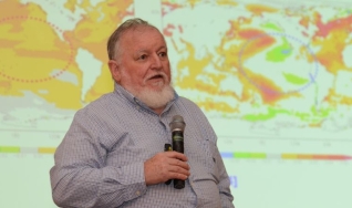 Luiz Carlos Molion - Climatologista