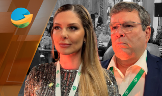 Aryane Garcia - organizadora do Agrotalk Meeting e presidente da AGX Estratégias e Paulo Junqueira - organizador do Agrotalk Meeting e presidente do Sindicato Rural de Ribeirão Preto