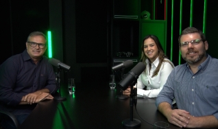 Thiago Camargo e Marcela Guidi - Cofundador da DataFarm e Ger. de Desen. de Negócios da John Deere