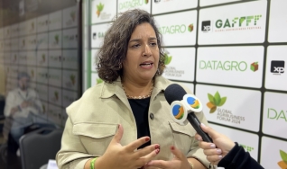 Lilian Scheepers, CEO da Pandamatenga Commercial Farmers Association