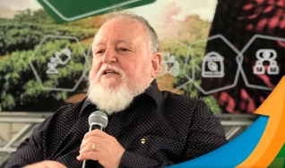 Luiz Carlos Molion - Climatologista
