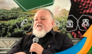Luiz Carlos Molion - Climatologista