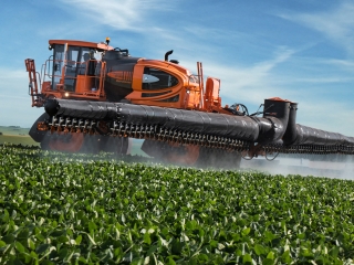 Aplicação de fertilizantes 16:9