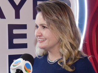 Luciana Martins.00_02_52_15.Quadro001
