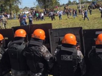 Destaque de vídeo - Confronto na manifestação contra Lula em Bagé/RS - 19/03/18