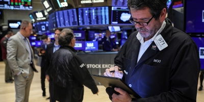 Wall Street se recupera e Dow Jones fecha em nível recorde com acordo entre EUA e Irã