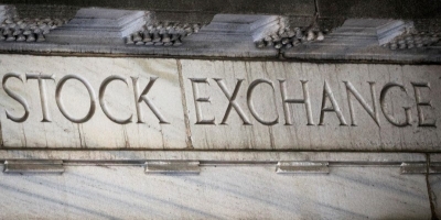 Wall Street tem leve queda com ações de tecnologia sofrendo nova pressão
