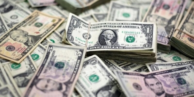 Dólar à vista fecha em baixa de 0,44%, a R$5,1055 na venda