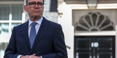 Novo premiê britânico dá garantias a Trump sobre defesa e Oriente Médio