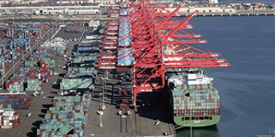 Congestionamento nos portos chineses mantém alerta para importadores brasileiros