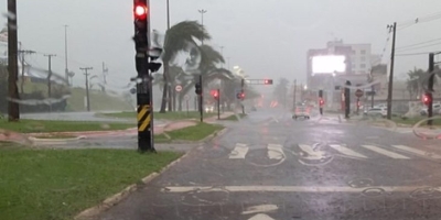 Frente fria leva chuva ao Centro-Oeste e ameniza calor em parte da região