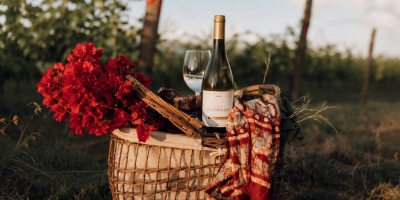 Dia dos Namorados aquece produção rural fluminense com destaque para queijos, vinhos e flores