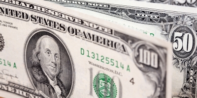 Dólar sobe ante real com exterior e ata do Copom no radar