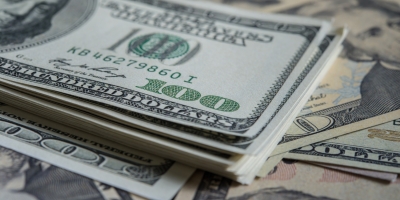 Dólar fecha perto da estabilidade ante real apesar de acordo entre EUA e Irã