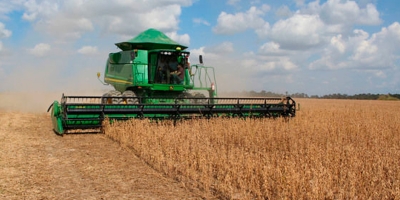 AgRural: Com chuva nos estados mais tardios, colheita de soja vai a 75% no Brasil