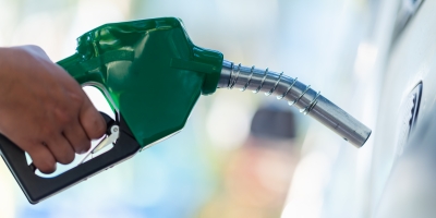 Governo propõe elevar mistura de etanol para 32% na gasolina para conter pressão nos preços dos combustíveis