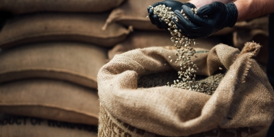 Comércio de café do Vietnã lida com vendas lentas de produtores, dizem operadores