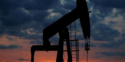 Petróleo Brent cai ao nível mais baixo desde março