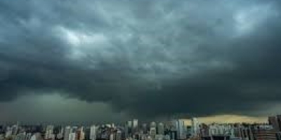 Massa de ar frio derruba temperaturas no Sudeste e mantém tempo seco nos próximos dias