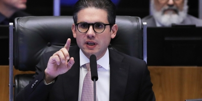 Motta anuncia votação do acordo UE-Mercosul na Câmara na semana depois do Carnaval