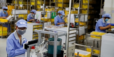 Expansão da atividade industrial da China acelera em janeiro, mostra PMI privado
