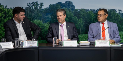 Ministro André de Paula recebe diretoria da FPA para discutir pautas estratégicas da agropecuária brasileira