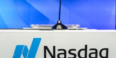 S&P 500 e Nasdaq caem enquanto os investidores lidam com balanços, riscos no Oriente Médio e tarifas