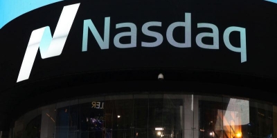 S&P 500 e Nasdaq fecham em baixa, com inflação e tensões sobre Irã pesando