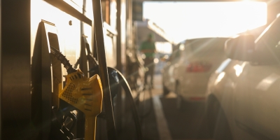 Preços do diesel, gasolina e etanol recuam nos postos na 1ª quinzena de julho, aponta Ticket Log