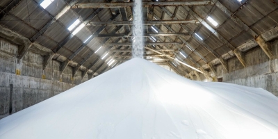 Retomada de fábrica na Bahia reforça oferta de fertilizantes no Brasil