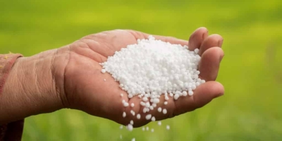 China restringe exportações de fertilizantes, prejudicando oferta já apertada pela guerra