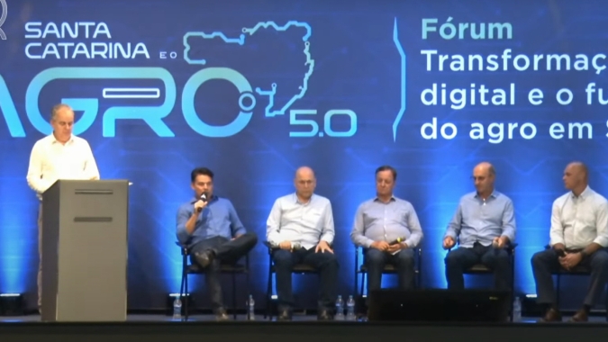 FAESC presente em evento que explora a transformação digital e o futuro do setor agropecuário em SC