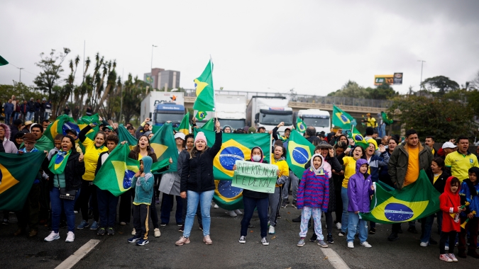 STF pede relatório sobre multas aplicadas nos bloqueios em rodovias