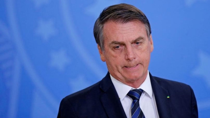 Bolsonaro admite possibilidade de se vacinar contra a covid-19; Pode receber imunizante “lá na frente”