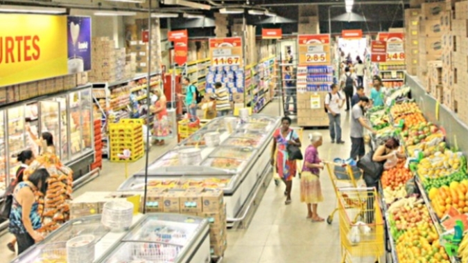O Agro Brasileiro alimenta 800 milhões de pessoas, por Elisio Contin e Adalberto Aragão