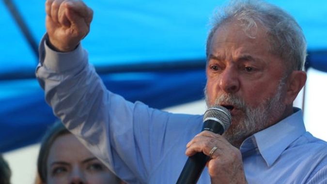 Reuters: Lula diz que pretende implementar orçamento participativo em nível federal
