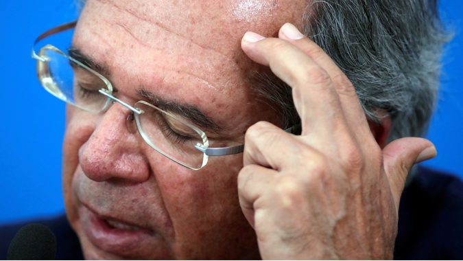 Queda de 3,75% na arrecadação em meio à pandemia foi resultado "excelente", diz Guedes