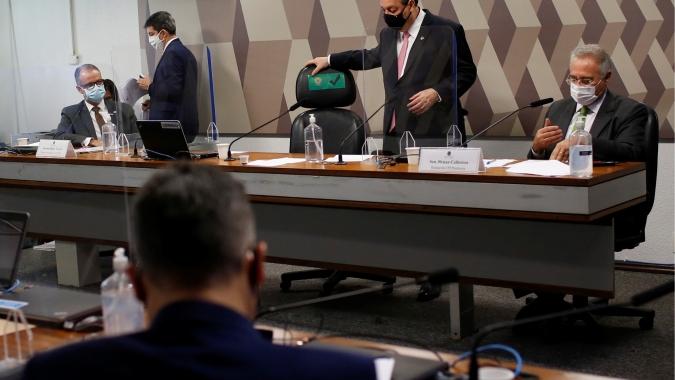 CPI aprova convocação de 9 governadores e ex-governador do RJ
