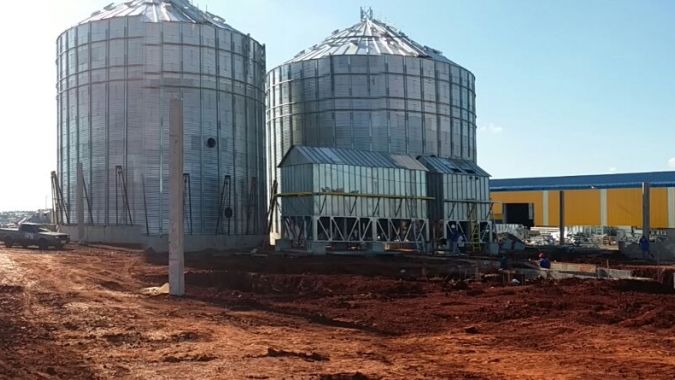 Incêndio em silo no RS reacende alerta sobre riscos da armazenagem da supersafra de soja