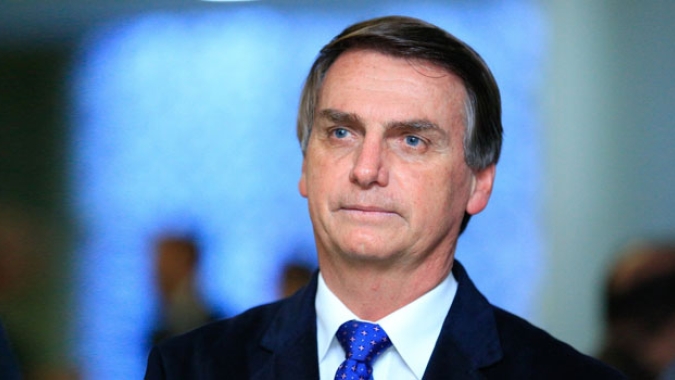 Bolsonaro diz que vai garantir propriedade de terras a assentados