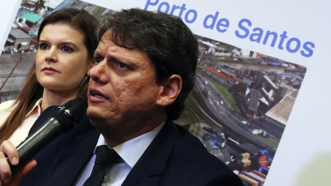 Bolsonaro sanciona Marco Legal das Ferrovias; Tarcísio disputará governo de SP