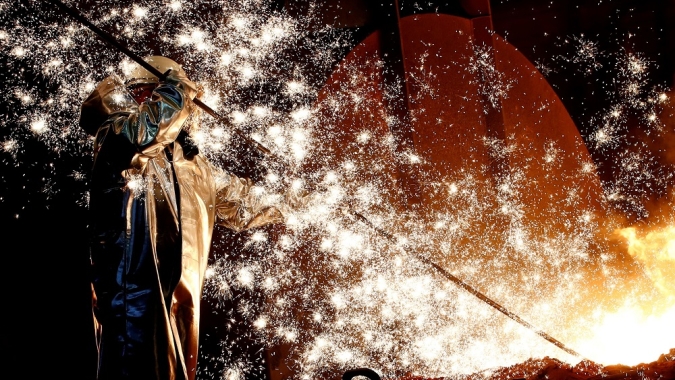 Minério de ferro e aço sobem na China com expectativa de demanda na alta temporada