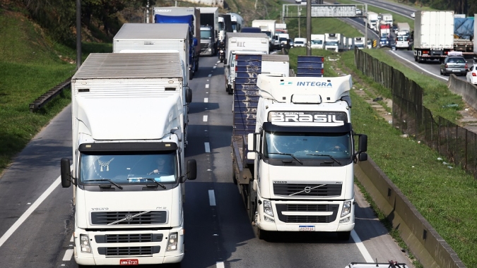 Preço médio do frete por km aumentou 11% no terceiro trimestre e 56% em relação ao mesmo período de 2021, aponta Repom