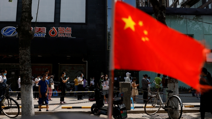 Economia da China fica estagnada em novembro e crescem pedidos de reforma