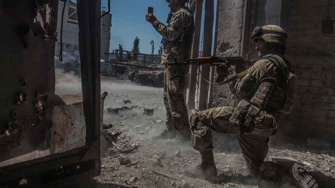 Forças russas atacam região ucraniana de Donetsk