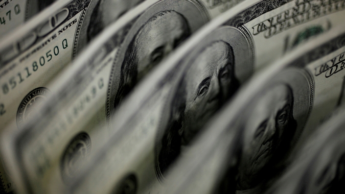 Dólar emenda 3ª queda e vai a mínima em 2 semanas, abaixo de R$5,10