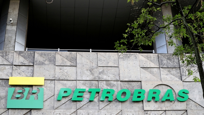 Fim do diesel S500 agrega incerteza à venda de refinarias da Petrobras, dizem fontes