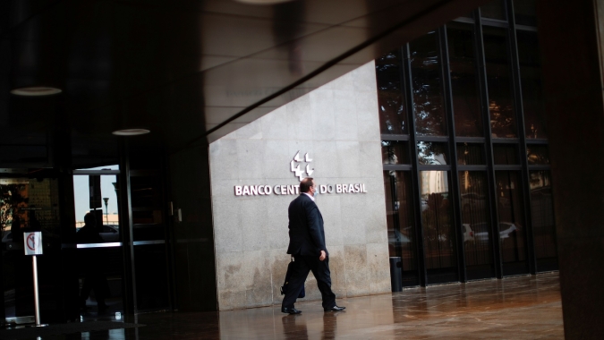 Rentabilidade de bancos deve evoluir de forma moderada após rápida recuperação em 2021, diz BC