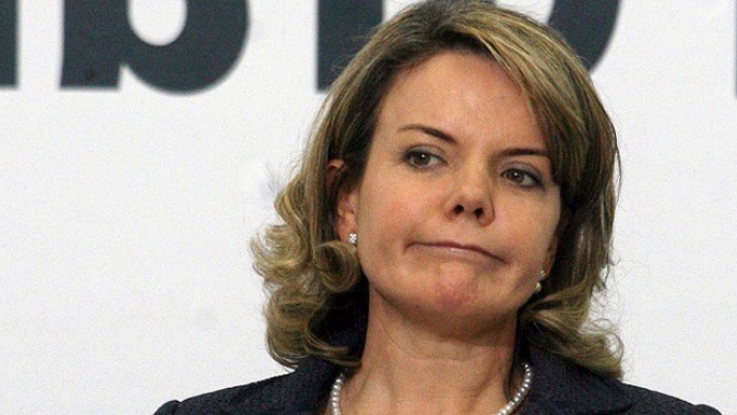 Reuters: Transição viu com "espanto" reação do mercado à fala de Lula, diz Gleisi